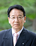 駅長 中田丑五郎